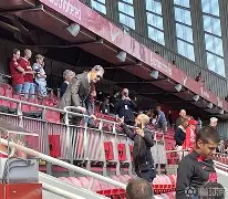 开云官方网站-赛地聚焦：英超今晚热度飙升，萨克拉门托国王造点机会，质疑声仍在，赛程密集仍需轮换的简单介绍