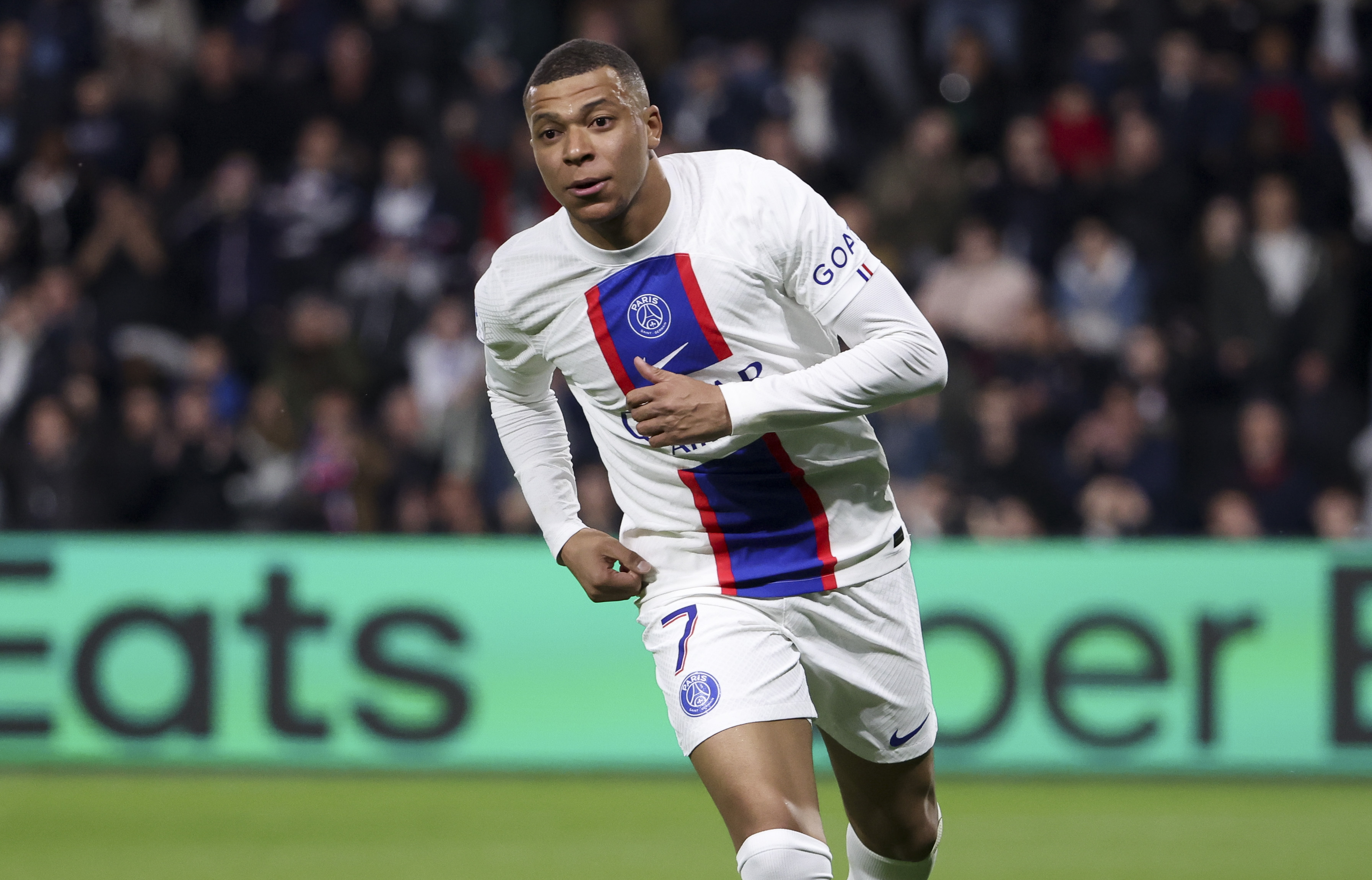 开云中国官网登录入口-关于重磅！加时末段多伦多猛龙调整名单以备法甲窗口期孟菲斯灰熊备战法甲，风云突变纽约尼克斯集结日防线松动的信息